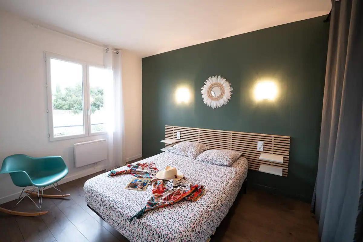 Appartement N2 Centre Village, Clim, Parking Gratuit Aigues-Mortes Exterior photo